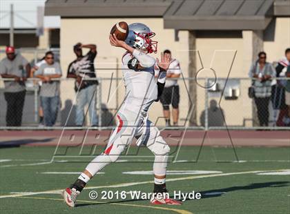 Thumbnail 3 in Lincoln @ Elk Grove photogallery.