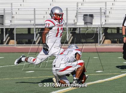 Thumbnail 2 in Lincoln @ Elk Grove photogallery.