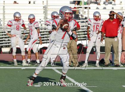 Thumbnail 1 in Lincoln @ Elk Grove photogallery.