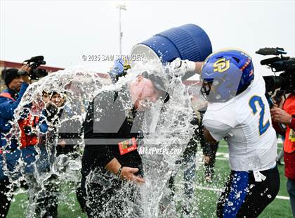 Thumbnail 1 in Sutter vs. Casa Roble (CIF SJS D5 Final) photogallery.