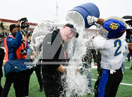 Thumbnail 2 in Sutter vs. Casa Roble (CIF SJS D5 Final) photogallery.