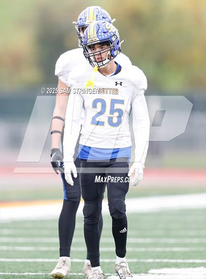 Thumbnail 3 in Sutter vs. Casa Roble (CIF SJS D5 Final) photogallery.