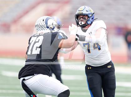 Thumbnail 1 in Sutter vs. Casa Roble (CIF SJS D5 Final) photogallery.