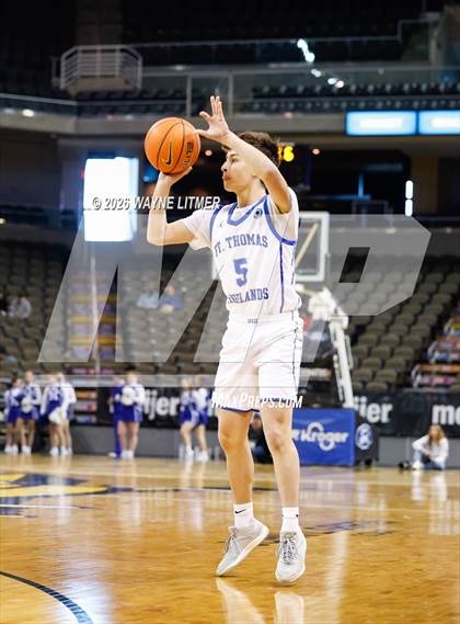 Thumbnail 2 in Campbell County vs Highlands photogallery.