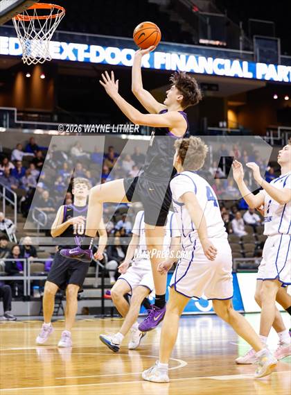 Thumbnail 2 in Campbell County vs Highlands photogallery.