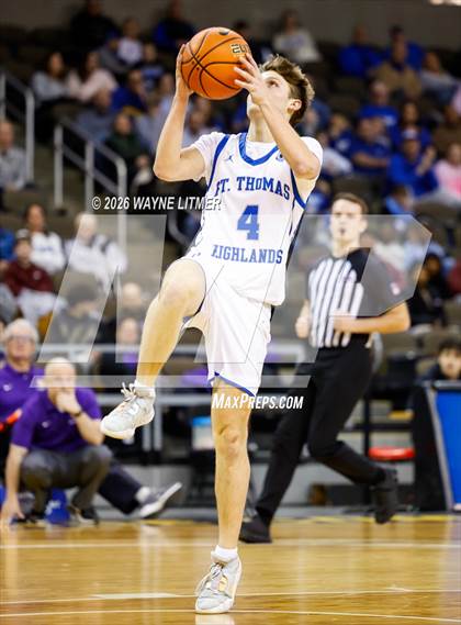 Thumbnail 2 in Campbell County vs Highlands photogallery.