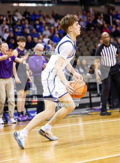 Thumbnail 2 in Campbell County vs Highlands photogallery.