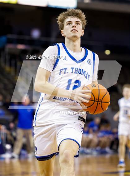 Thumbnail 1 in Campbell County vs Highlands photogallery.