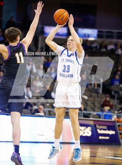 Thumbnail 2 in Campbell County vs Highlands photogallery.