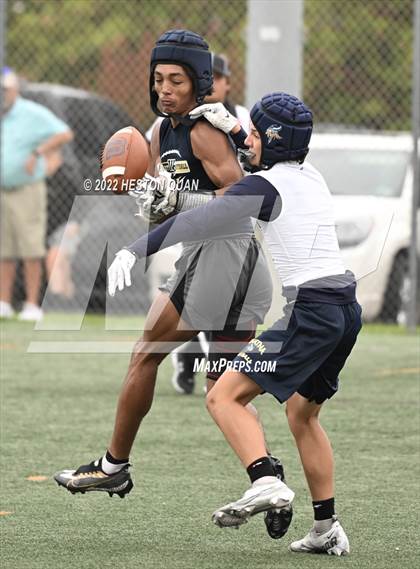 Thumbnail 2 in West Ranch vs. Marina (Surf City Tournament) photogallery.