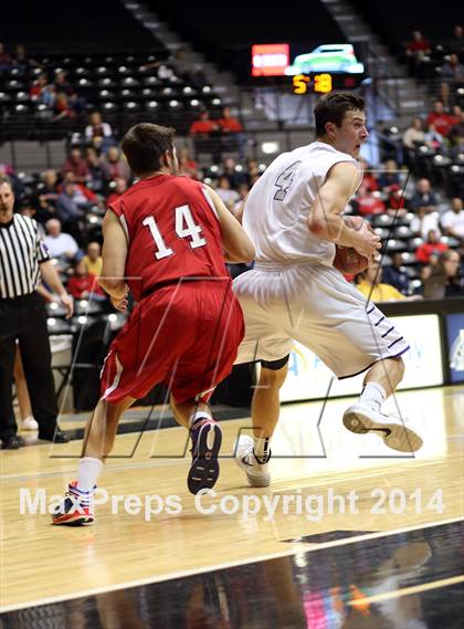 Thumbnail 3 in Maize vs. Blue Valley Northwest (KSHSAA 6A Quarterfinal) photogallery.