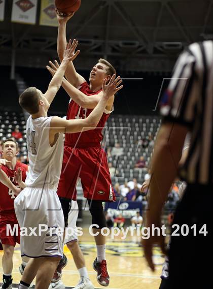 Thumbnail 3 in Maize vs. Blue Valley Northwest (KSHSAA 6A Quarterfinal) photogallery.