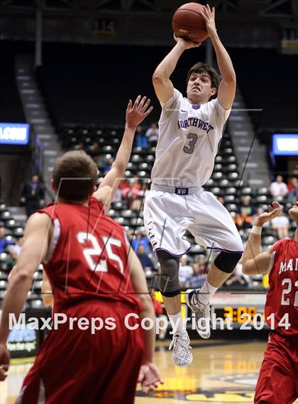 Thumbnail 2 in Maize vs. Blue Valley Northwest (KSHSAA 6A Quarterfinal) photogallery.