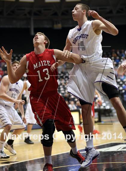 Thumbnail 1 in Maize vs. Blue Valley Northwest (KSHSAA 6A Quarterfinal) photogallery.