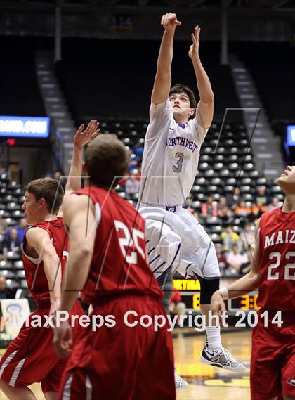 Thumbnail 3 in Maize vs. Blue Valley Northwest (KSHSAA 6A Quarterfinal) photogallery.
