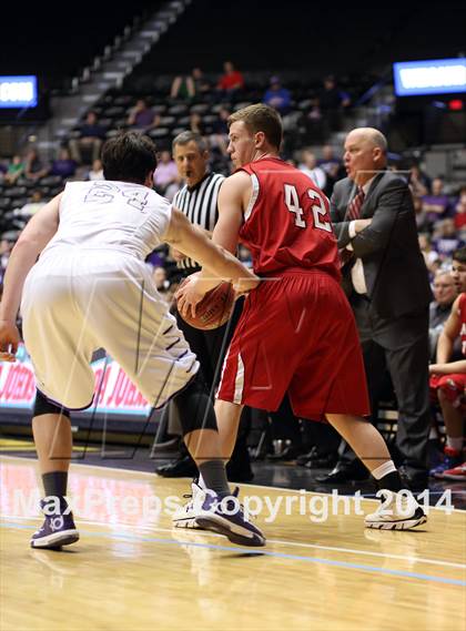Thumbnail 3 in Maize vs. Blue Valley Northwest (KSHSAA 6A Quarterfinal) photogallery.