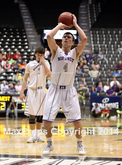 Thumbnail 1 in Maize vs. Blue Valley Northwest (KSHSAA 6A Quarterfinal) photogallery.