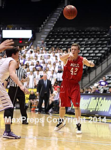 Thumbnail 2 in Maize vs. Blue Valley Northwest (KSHSAA 6A Quarterfinal) photogallery.