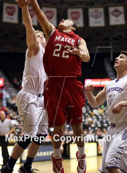 Thumbnail 3 in Maize vs. Blue Valley Northwest (KSHSAA 6A Quarterfinal) photogallery.