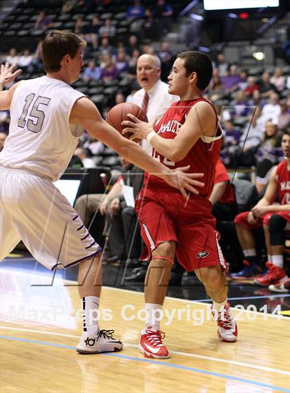 Thumbnail 2 in Maize vs. Blue Valley Northwest (KSHSAA 6A Quarterfinal) photogallery.