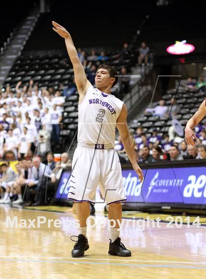 Thumbnail 3 in Maize vs. Blue Valley Northwest (KSHSAA 6A Quarterfinal) photogallery.