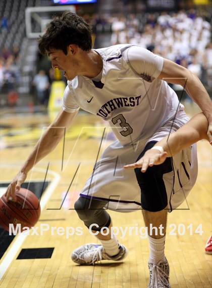 Thumbnail 1 in Maize vs. Blue Valley Northwest (KSHSAA 6A Quarterfinal) photogallery.