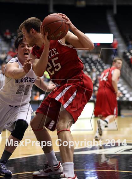Thumbnail 2 in Maize vs. Blue Valley Northwest (KSHSAA 6A Quarterfinal) photogallery.