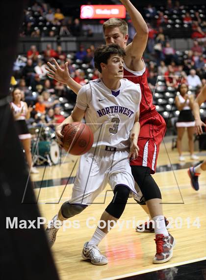 Thumbnail 1 in Maize vs. Blue Valley Northwest (KSHSAA 6A Quarterfinal) photogallery.