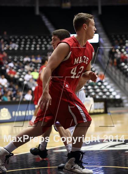 Thumbnail 1 in Maize vs. Blue Valley Northwest (KSHSAA 6A Quarterfinal) photogallery.