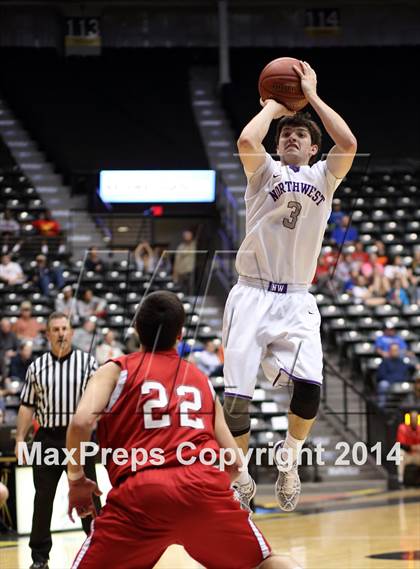 Thumbnail 3 in Maize vs. Blue Valley Northwest (KSHSAA 6A Quarterfinal) photogallery.