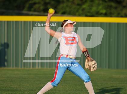 Thumbnail 3 in Bartlett vs. Houston (4A District 15 2nd Round) photogallery.