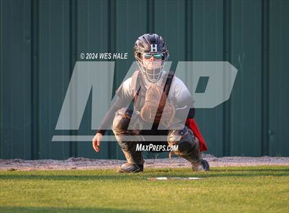 Thumbnail 1 in Bartlett vs. Houston (4A District 15 2nd Round) photogallery.