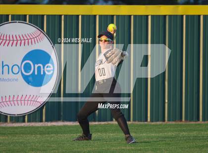 Thumbnail 3 in Bartlett vs. Houston (4A District 15 2nd Round) photogallery.