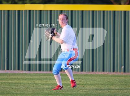 Thumbnail 2 in Bartlett vs. Houston (4A District 15 2nd Round) photogallery.