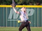 Photo from the gallery "Bartlett vs. Houston (4A District 15 2nd Round)"