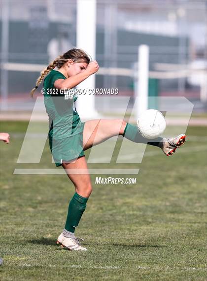 Thumbnail 3 in Central Catholic @ Manteca photogallery.