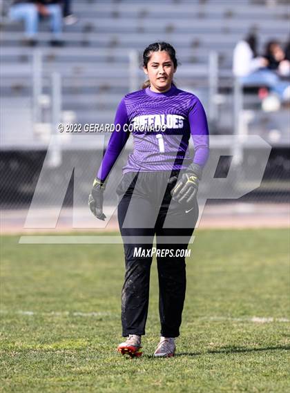 Thumbnail 2 in Central Catholic @ Manteca photogallery.