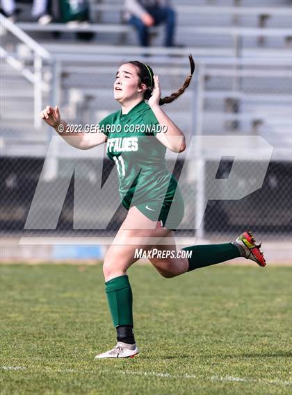 Thumbnail 2 in Central Catholic @ Manteca photogallery.