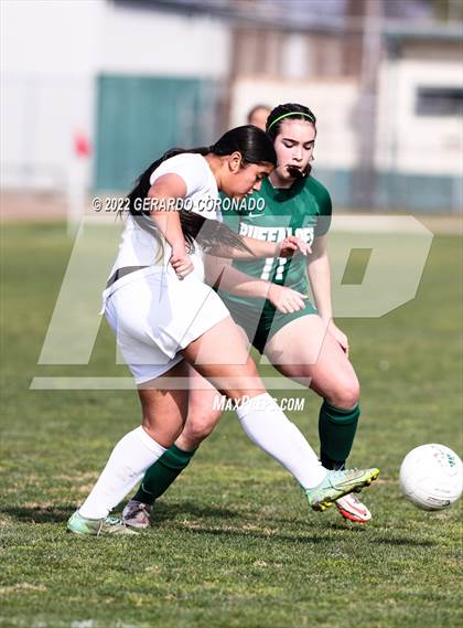 Thumbnail 1 in Central Catholic @ Manteca photogallery.