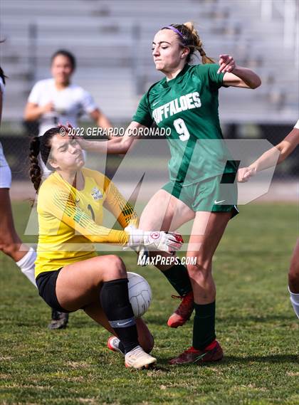Thumbnail 1 in Central Catholic @ Manteca photogallery.
