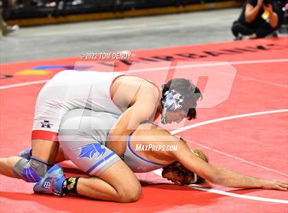 Thumbnail 3 in UIL State Championships - 6A 170lb Final photogallery.