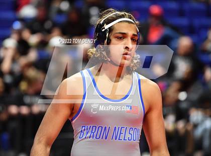 Thumbnail 2 in UIL State Championships - 6A 170lb Final photogallery.