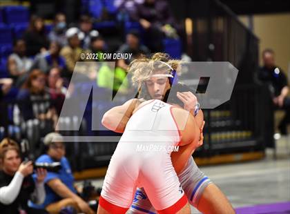 Thumbnail 2 in UIL State Championships - 6A 170lb Final photogallery.