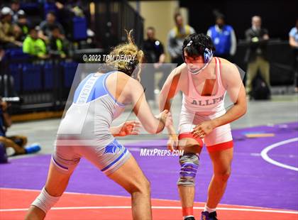 Thumbnail 3 in UIL State Championships - 6A 170lb Final photogallery.
