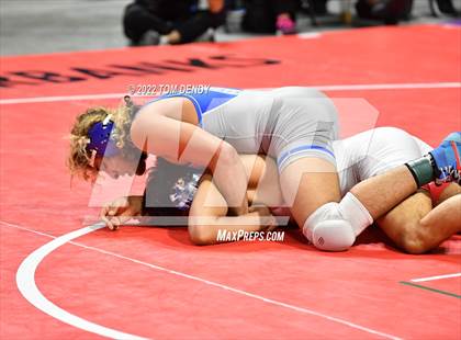 Thumbnail 2 in UIL State Championships - 6A 170lb Final photogallery.