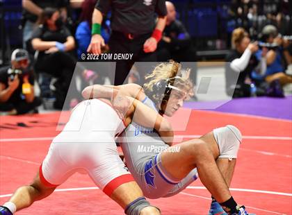 Thumbnail 3 in UIL State Championships - 6A 170lb Final photogallery.