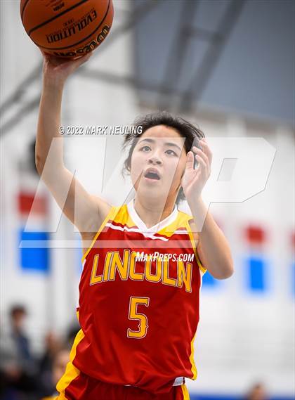 Thumbnail 2 in Lincoln @ Hillsdale photogallery.