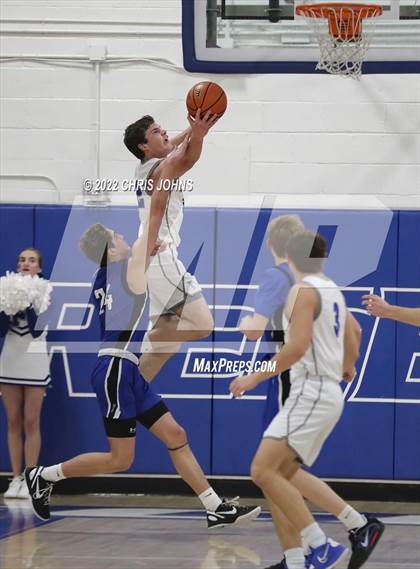 Thumbnail 3 in Freeburg vs. Columbia (Freeburg Columbia Holliday Tournament) photogallery.