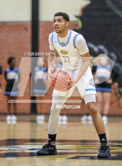Thumbnail 3 in Christian Brothers vs Grandview (810 Varsity Showcase) photogallery.