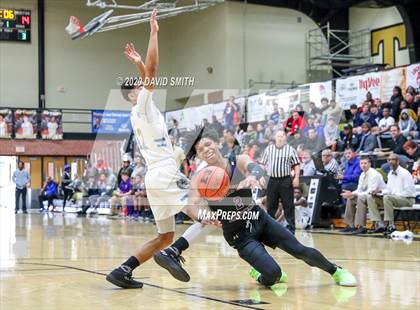 Thumbnail 2 in Christian Brothers vs Grandview (810 Varsity Showcase) photogallery.